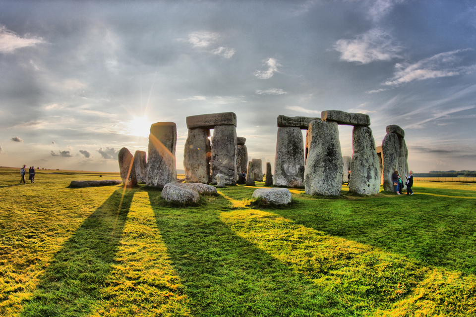 Travel and Play | Cultural Tours | England | Stonehenge